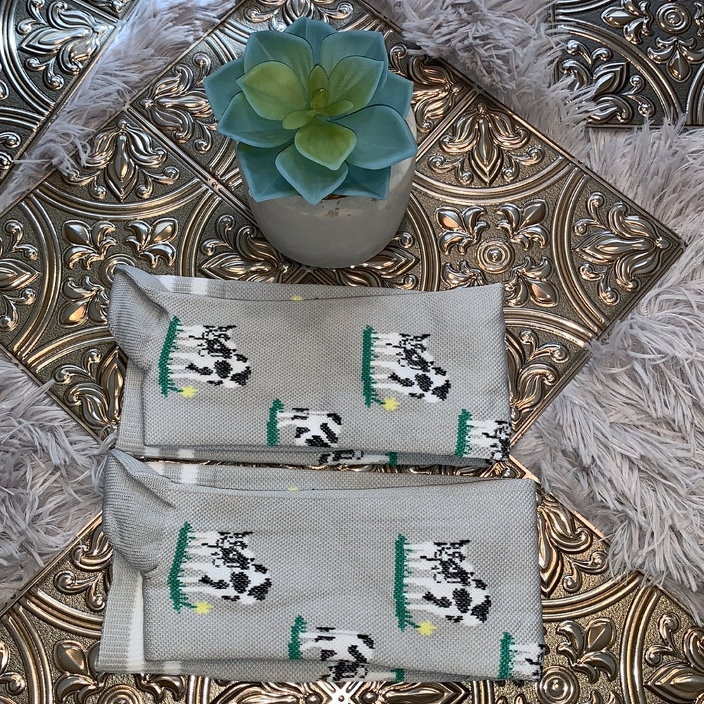 🌹New Cute Cow Print Long Knee High Compression Socks Size L/XL - TOOO CUTE! - Picture 2 of 8